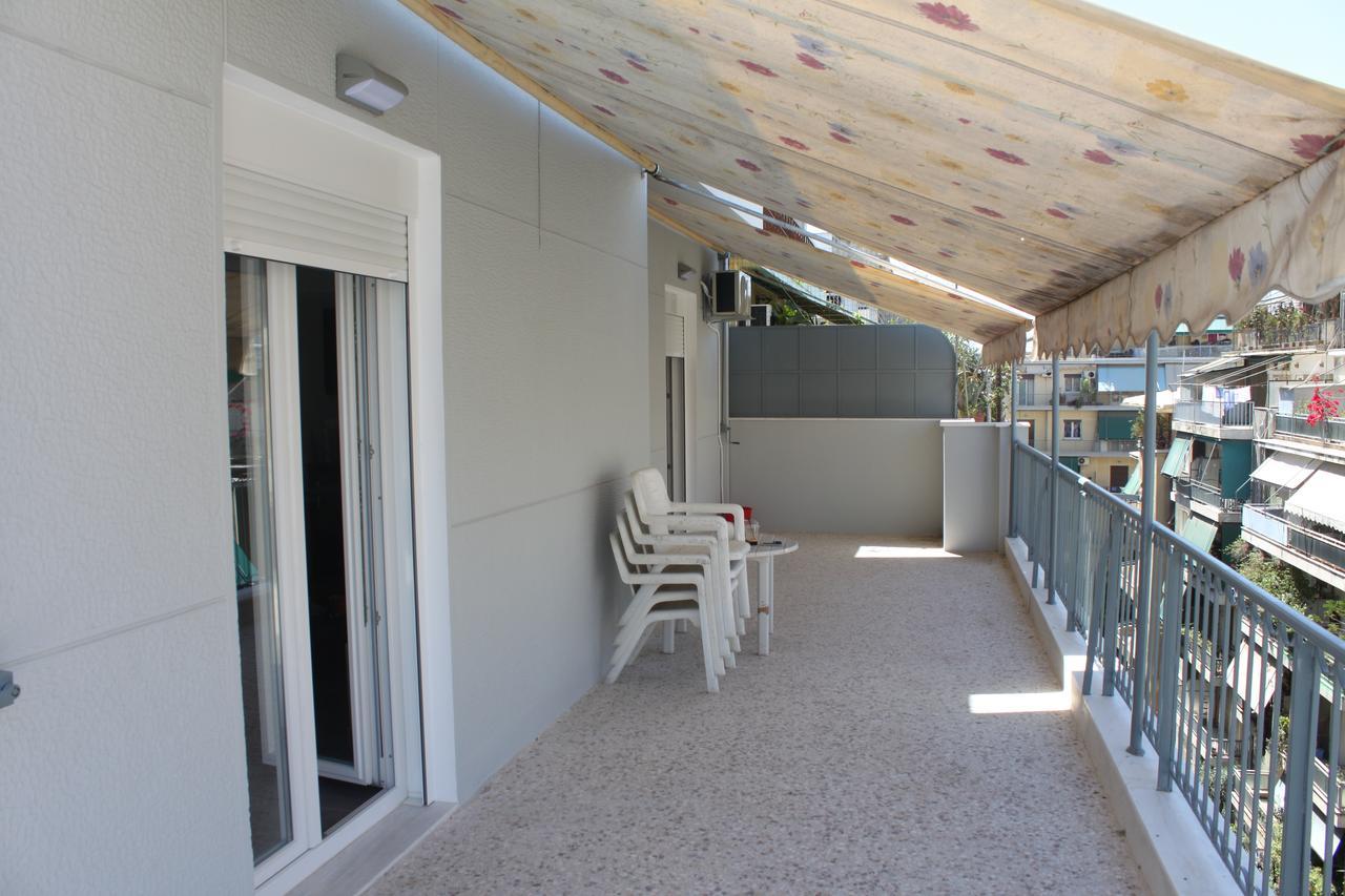 Apartment In The Centre Of Atenas Exterior foto